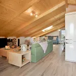 Amici Loft Villa